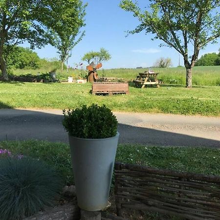 « Le Vieux Hangar » Gite A La Ferme Le Buisson-de-Cadouin Exterior photo